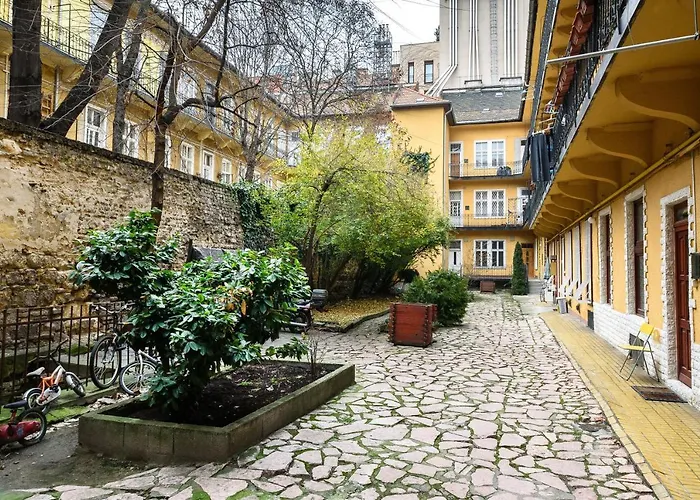 Art Dream Apartment