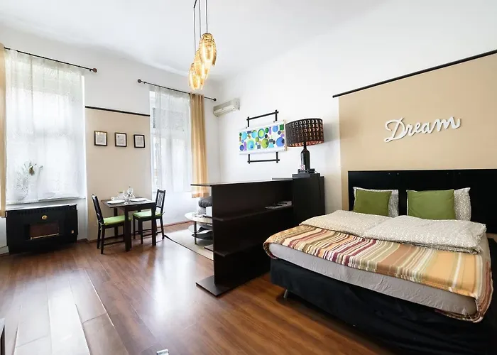 Art Dream Apartment